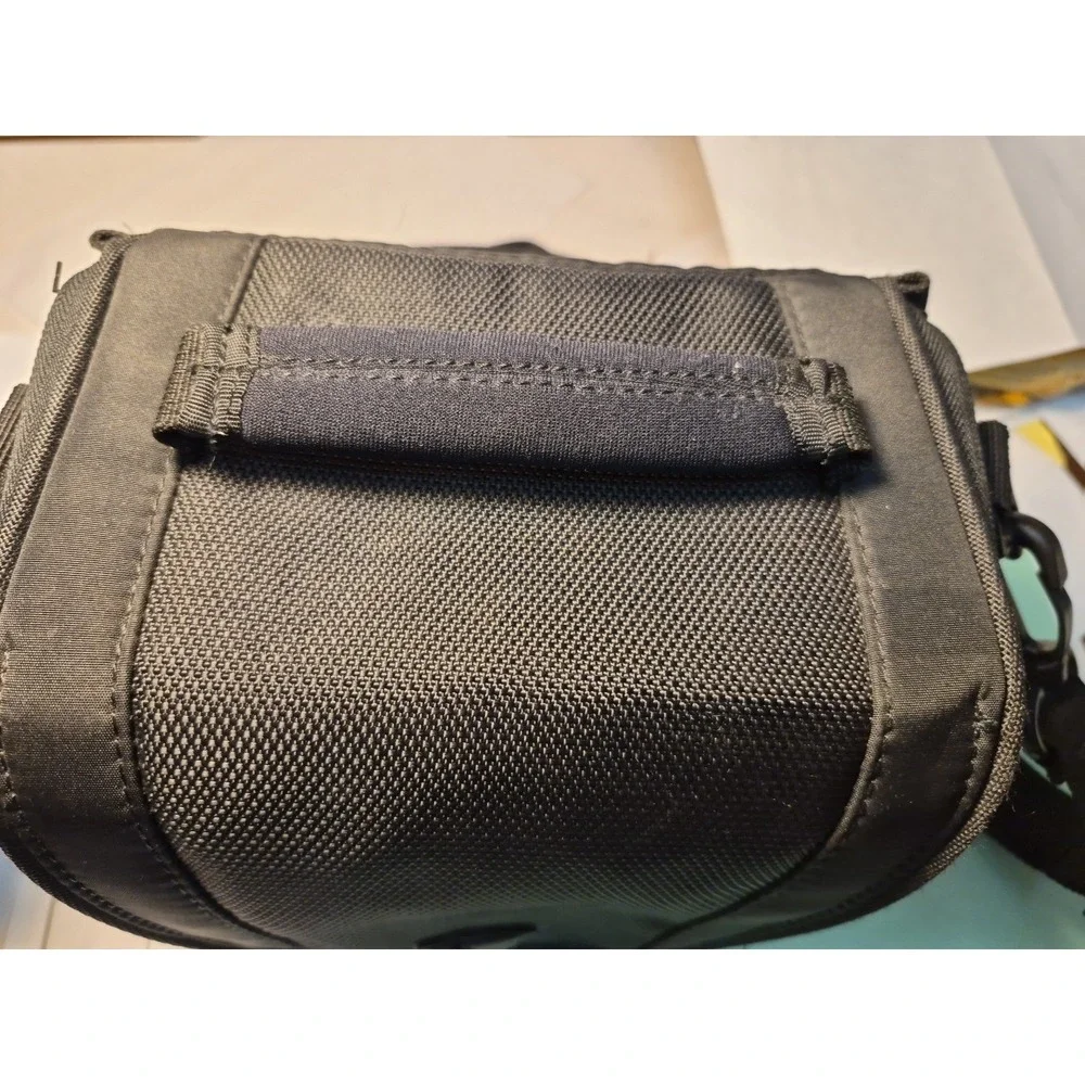 Lowepro Camera Bag with Shoulder Strap, Side Pocket, and Belt 9x6x7